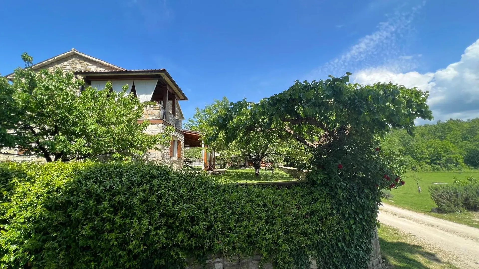 Holiday Home Casa Dei Farfui Momjan