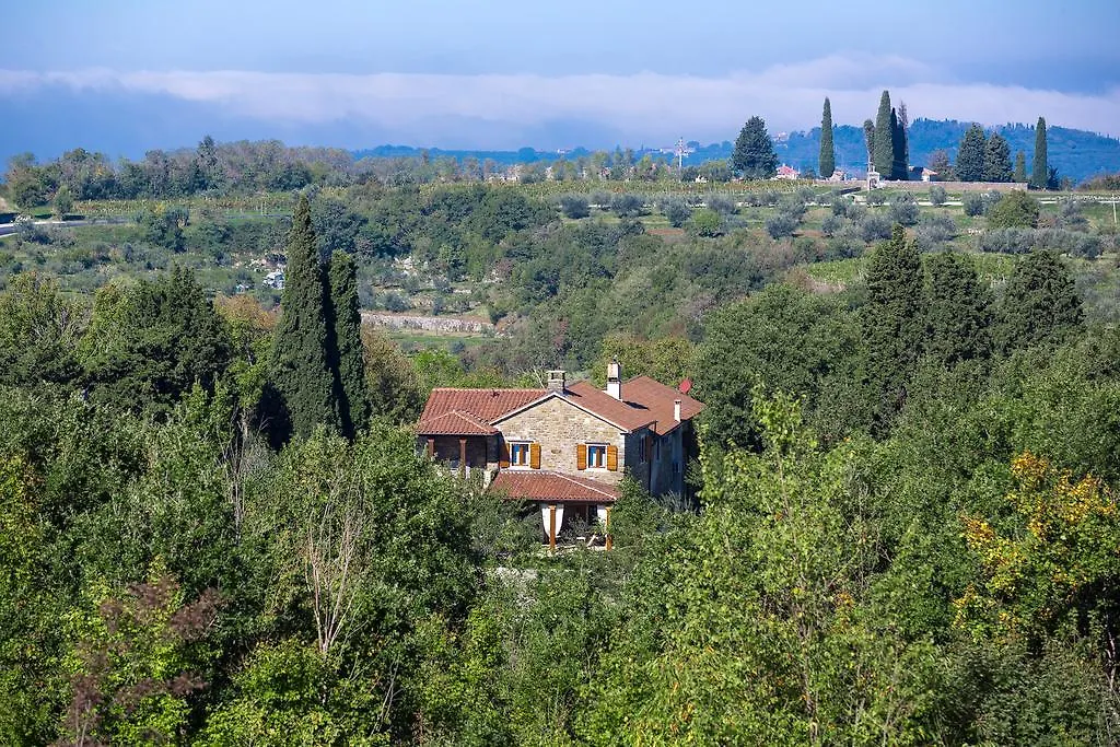 Holiday Home Casa Dei Farfui Momjan Croatia